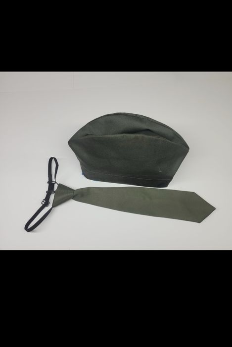 Продам пилотки и галстуки