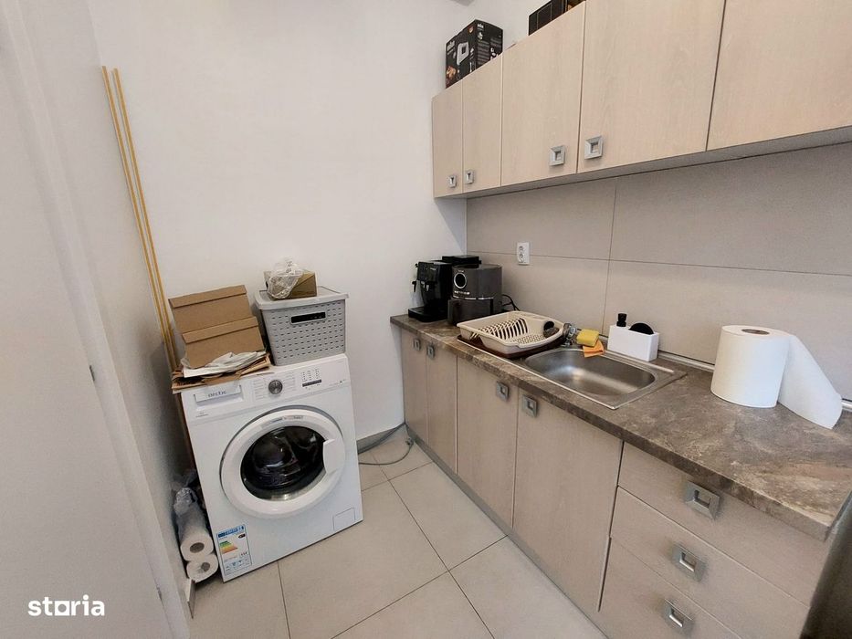 Garsoniera, etajul 1, 35 mp, langa Metrou PACII, Centrala, Bloc 2020