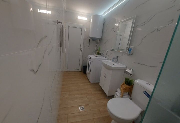 Дава се под наем Двустаен апартамент в Варна, Окръжна болница - 80 кв.м за 550 € - Снимка #6