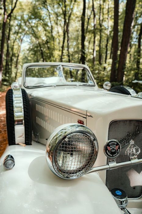 Masina de epoca pentru inchiriat