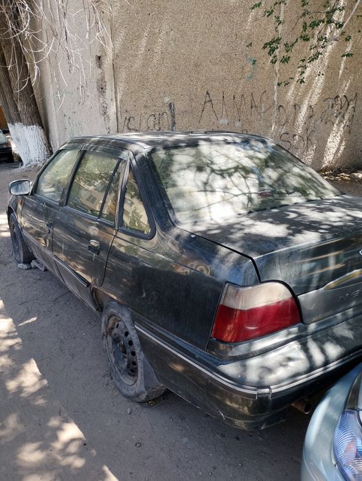 Продам машину Nexia