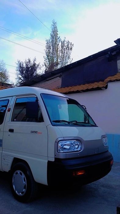 Damas sotiladi yangi 2000 yurgan