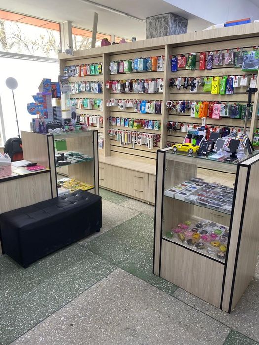 Продам отдел в магазине ЛАДА!!