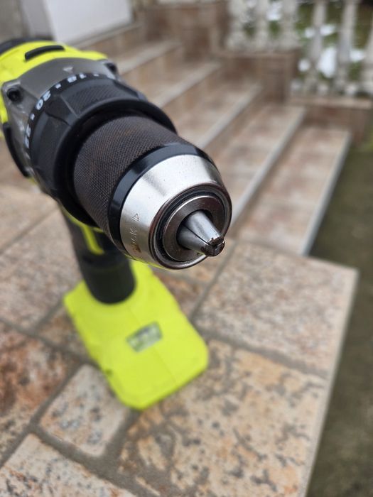 Винтоверт Ryobi One 18v
