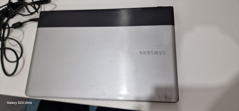 Ноутбук Samsung продам