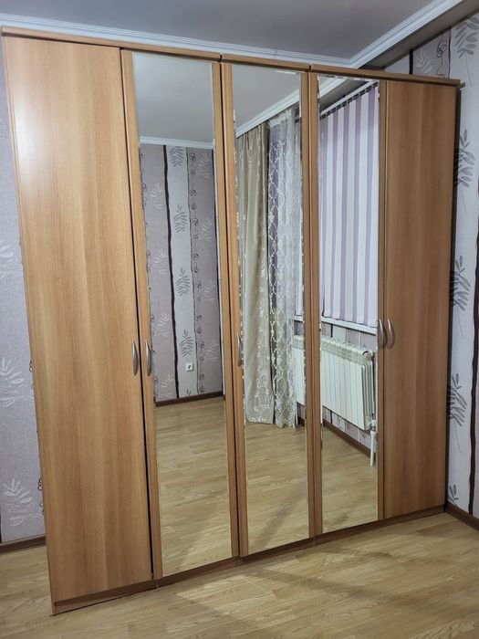 Шкаф 5-ти дверный