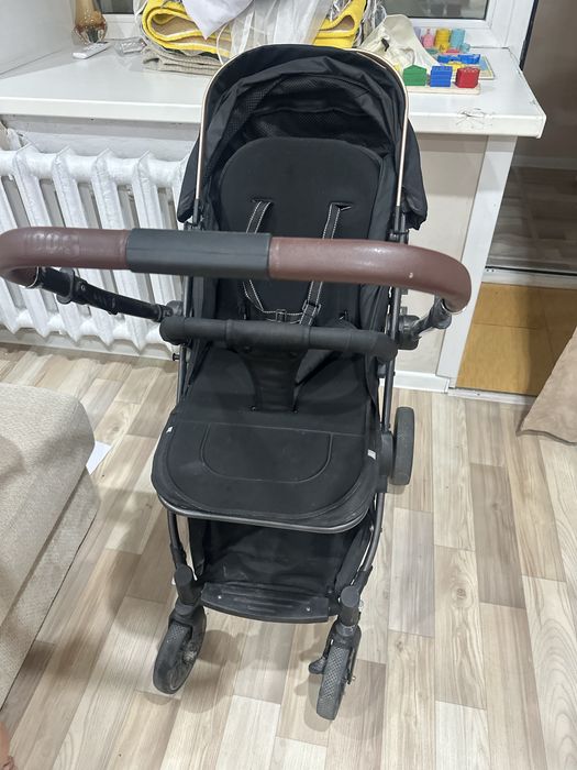 Продам коляску всесезонку