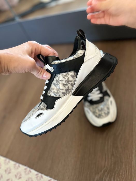 Дамски обувки Michael Kors