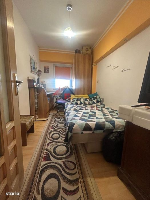 Dacia - Str. Vitejilor, 3 camere decomandat, etaj intermediar — fotografia 3