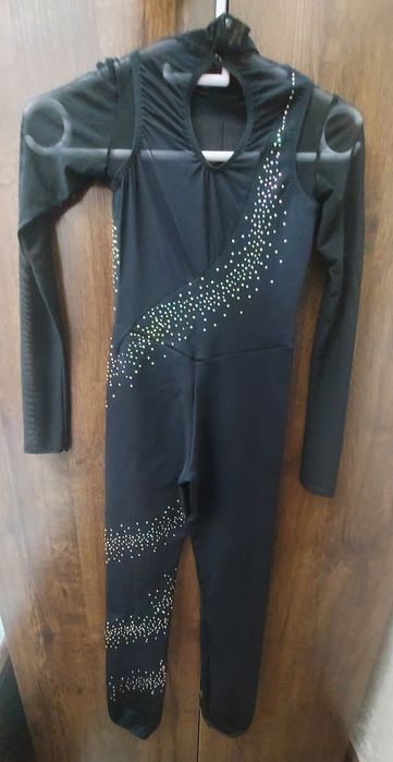 Костюм для фигурного катания