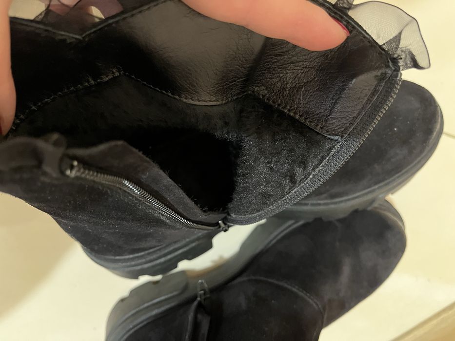 Боти естествен набук и велур