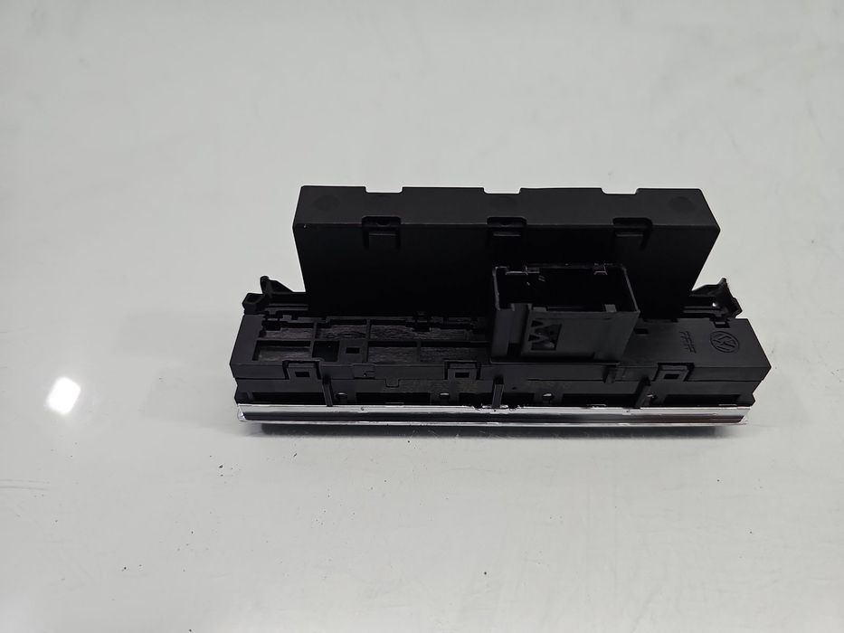 Butoane comenzi consola centrala Volkswagen Golf 5 Plus (5M1) [Fabr 20