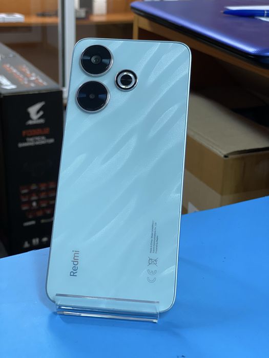 Redmi 13 4G 256GB, Garantie 12 luni | Lensun