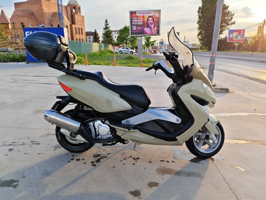 Malaguti madison 400