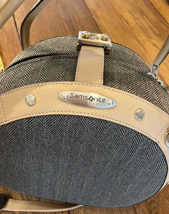 Винтидж чанта  - Самонсайт Блек Кяфява