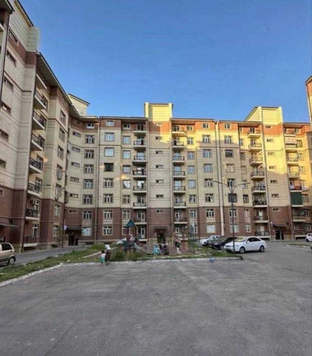 Продается квартира в новостройке ЖК Иззат 2/5/8