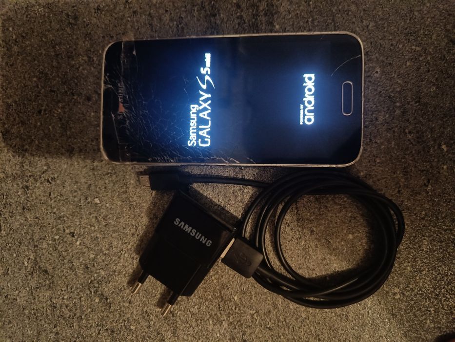 Telefoane Samsung:S7Edge- -S5Mini-Star3