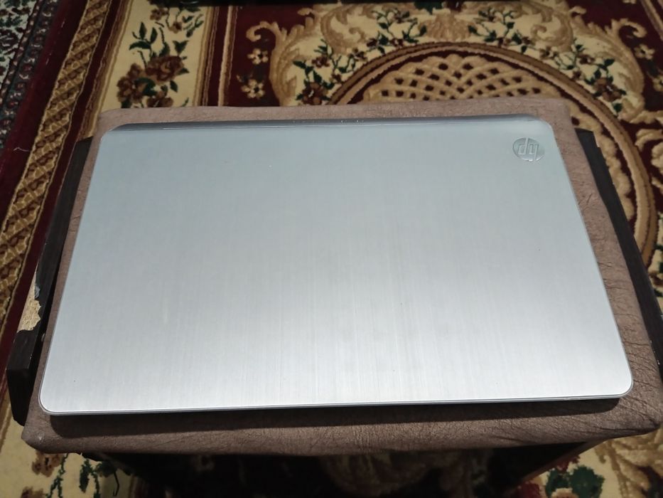 Срочно продаётся ноутбук