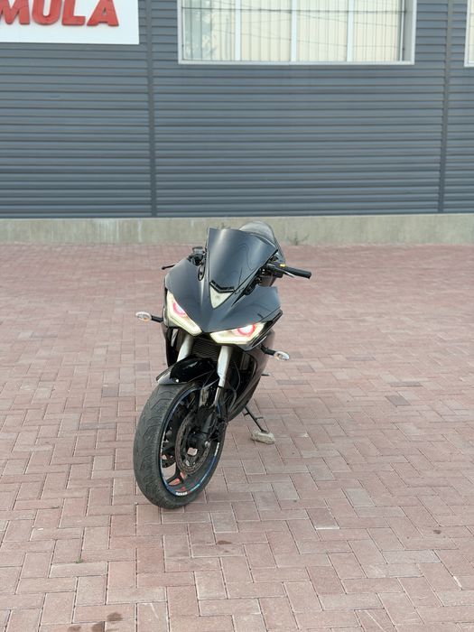 Продам мото Yamaha R3