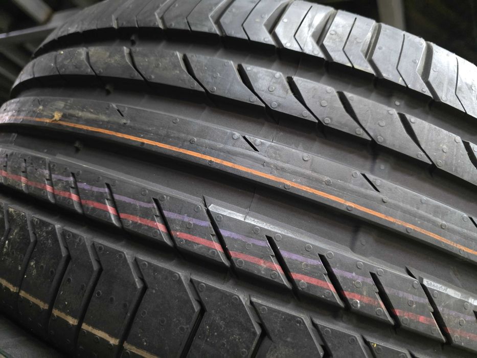 2бр Летни гуми 245 45 18 - Continental