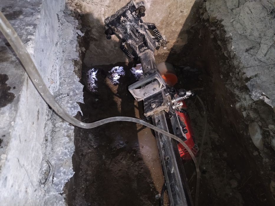 Gaura hota, aer condiționat,instalatii sanitare,de orice d