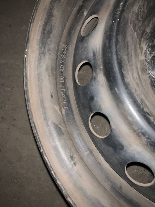 Продам 2 диска