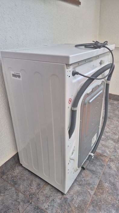 Vand masina de spalat LG 7kg model slim