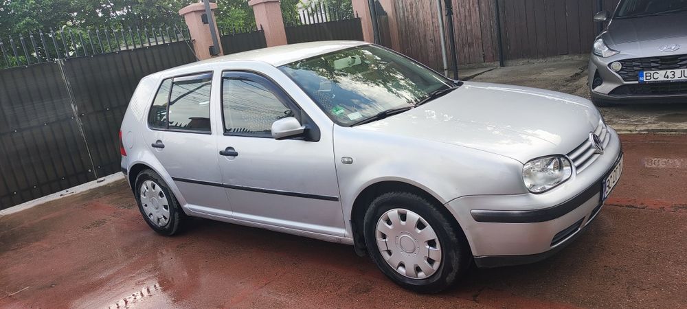 VOLKSWAGEN Golf 2002 — imagine 5