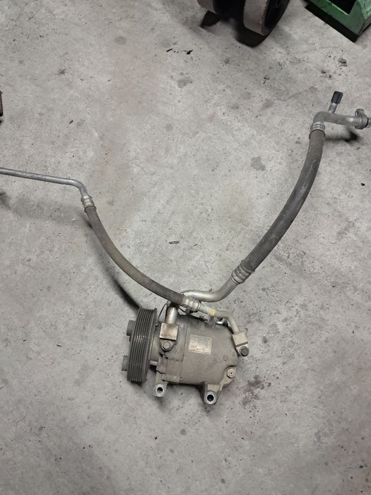 Compresor ac Nissan navara d40 2.5 dci
