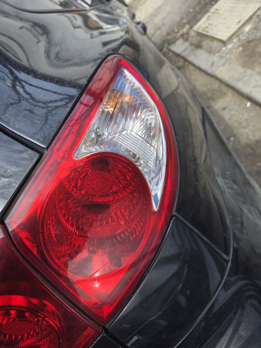 Външни стопове за Hyundai Santa Fe 2010 година