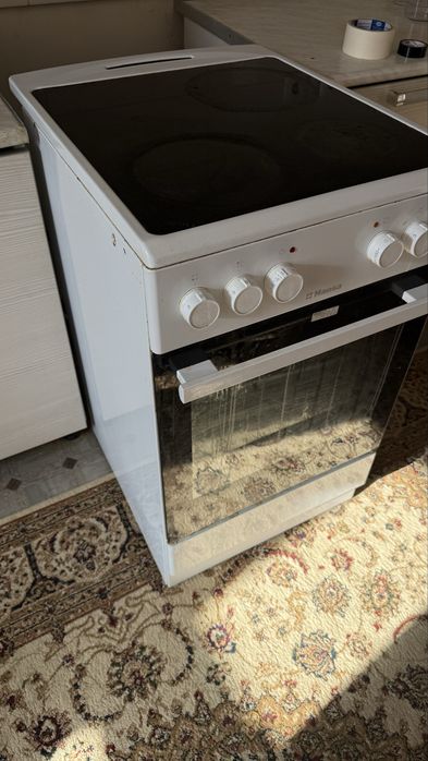 Плита Hansa FCCW53103