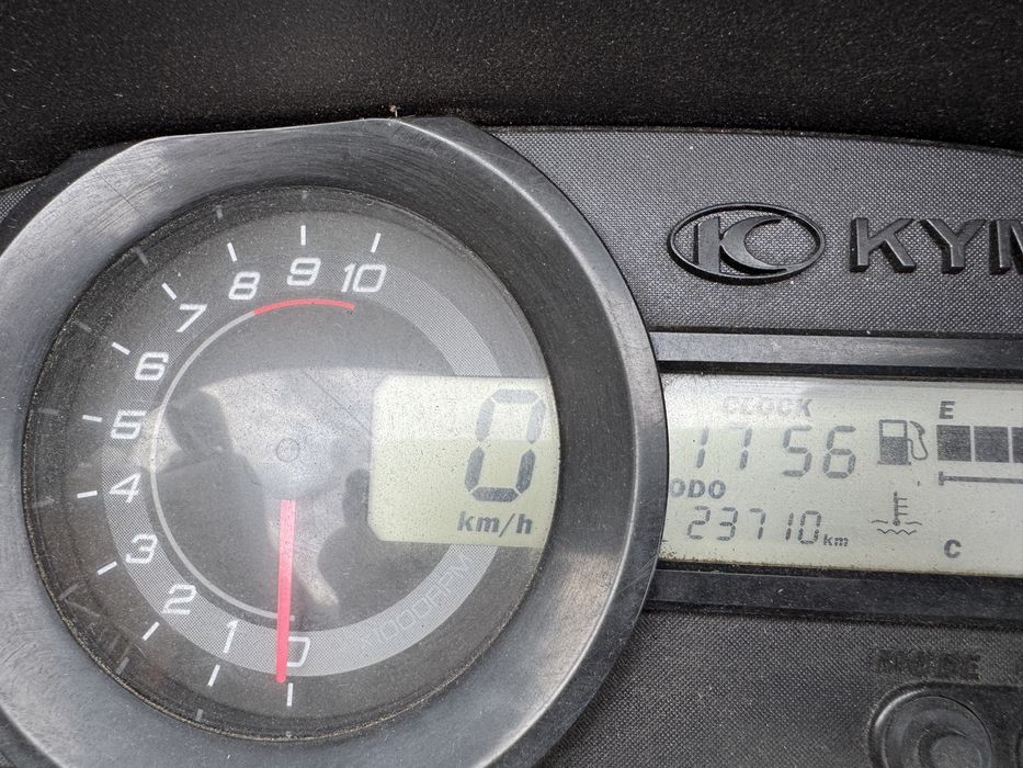 Kymco Xciting 400 , maxiscooter Bmw , Aprilia , Honda