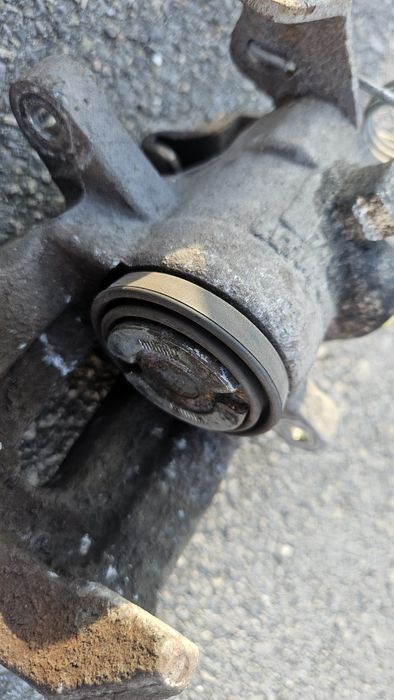 Заден ляв спирачен  апарат Peugeot  Citroen Пежо  Ситроен TRW/Lucas