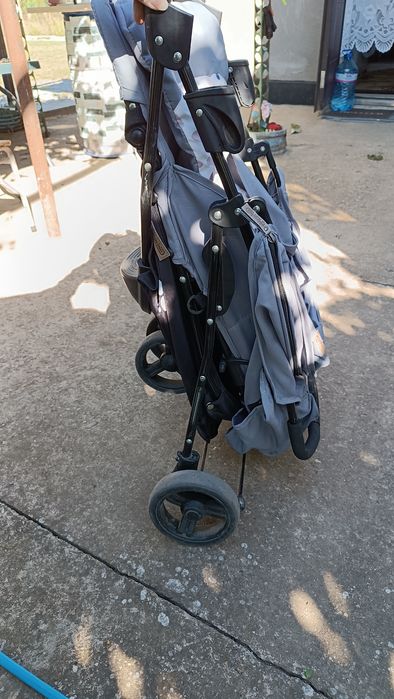 Chipolino Noby детска количка