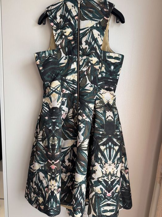 Зелена Рокля H&M размер 38