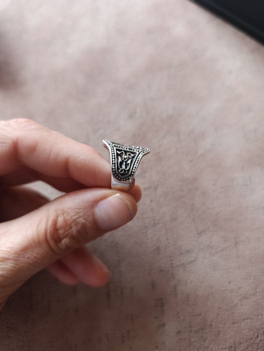 Продам перцин серебро б/у