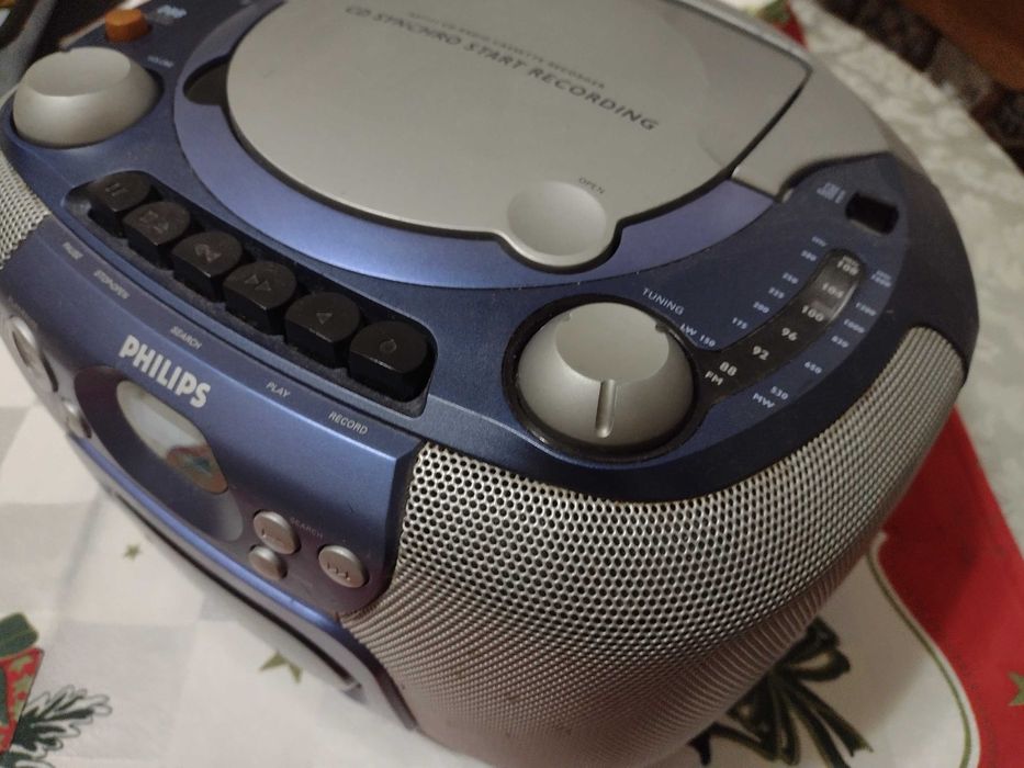 Стерео Cd плеър "Phillips"
