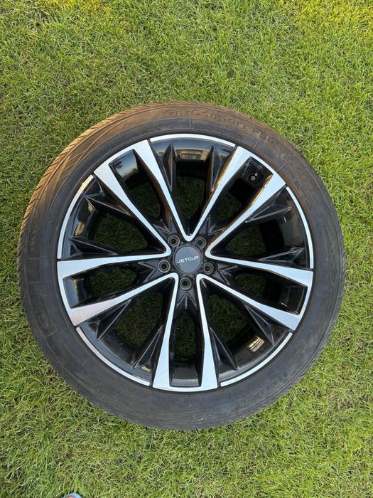 Шины на машины 255/45/R20