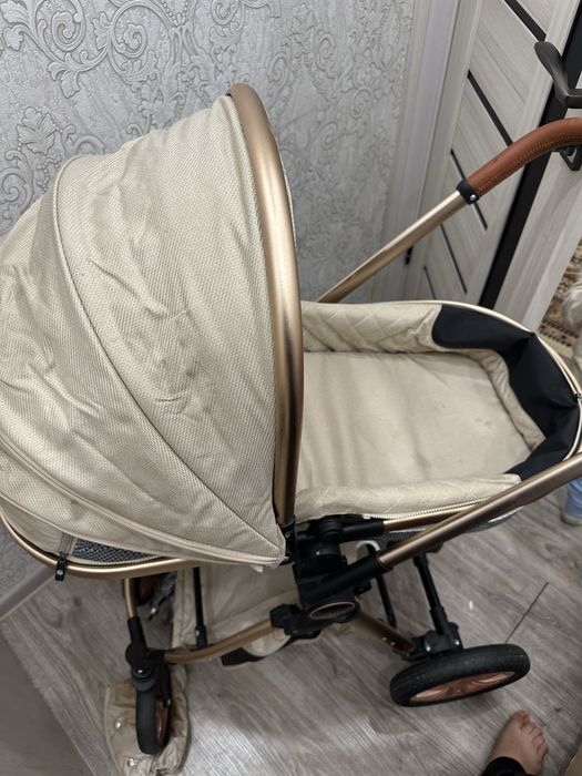 Продаётся коляска