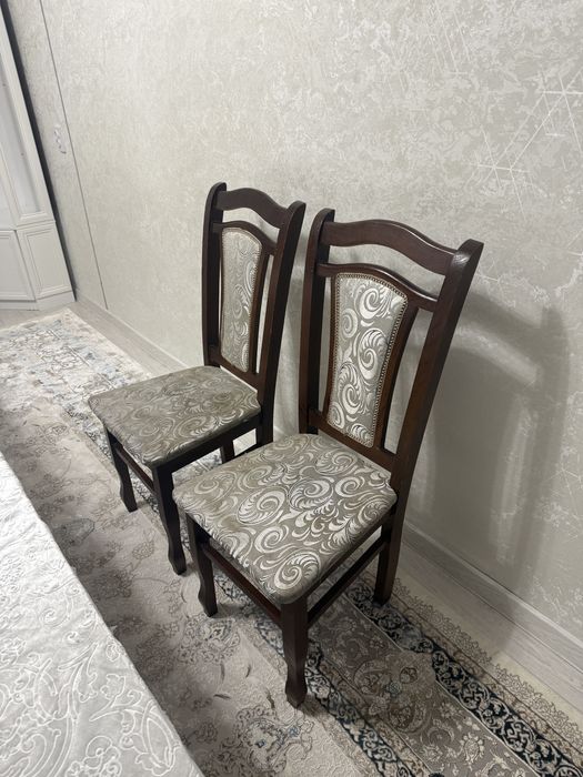 Стол 3-3,5 м и стулья 12 шт