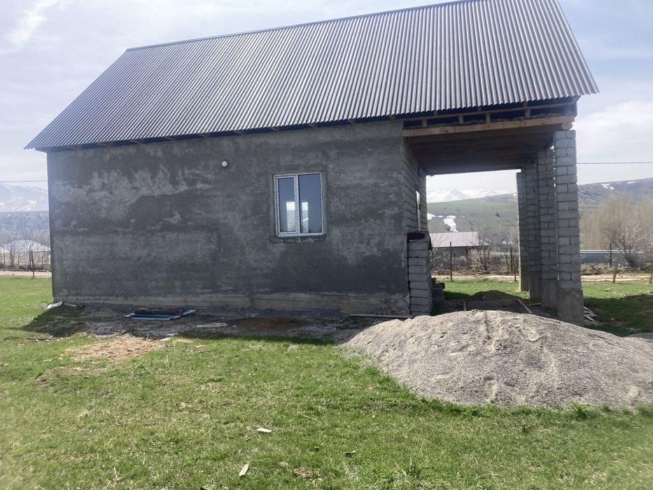 Уи 20сот жерімен тау сатылады