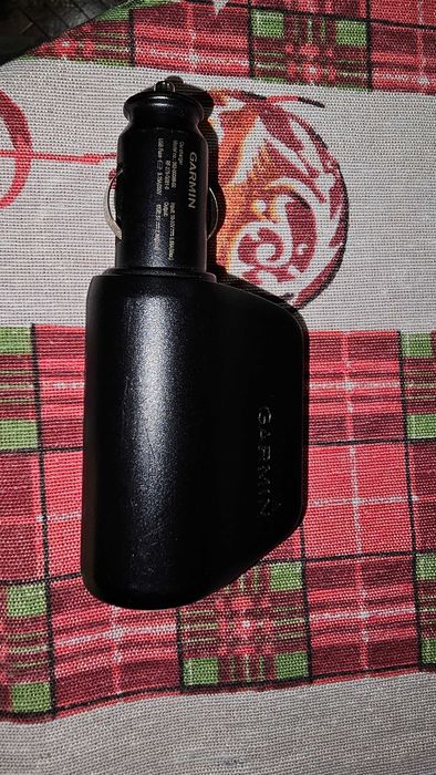 Оригинален адаптер за запалка за камион на Garmin с 2-ва USB-A порта