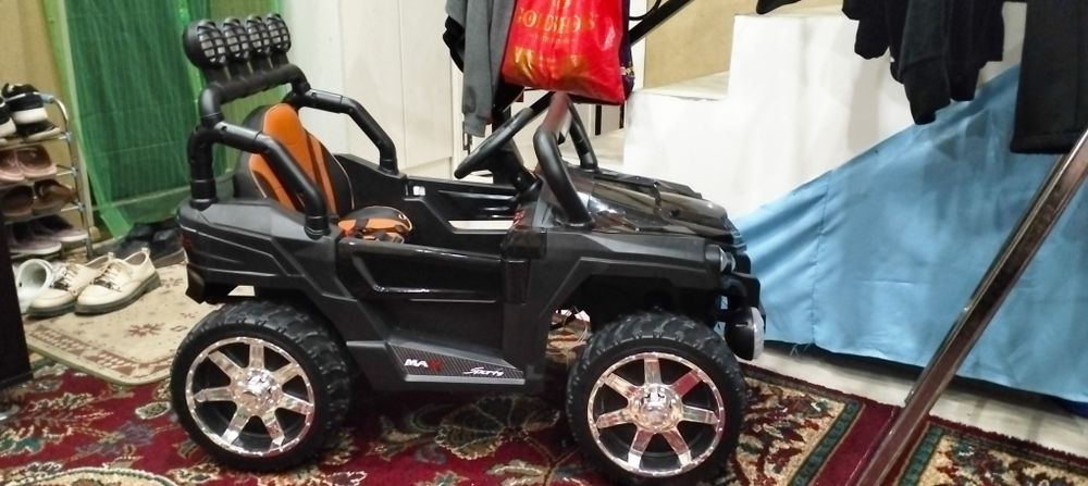 Продам свой детский Автомобиль обсолютно новый