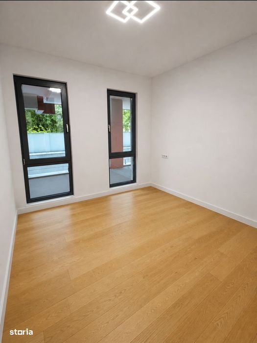 Apartamant Unirii Piata Constitutiei Plus Curte 150 mp