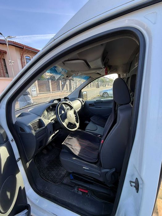 Citroen Jumpy 2.0 HDi - varianta inalta, A/C, 6 trepte