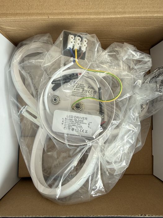Lustra Led noua