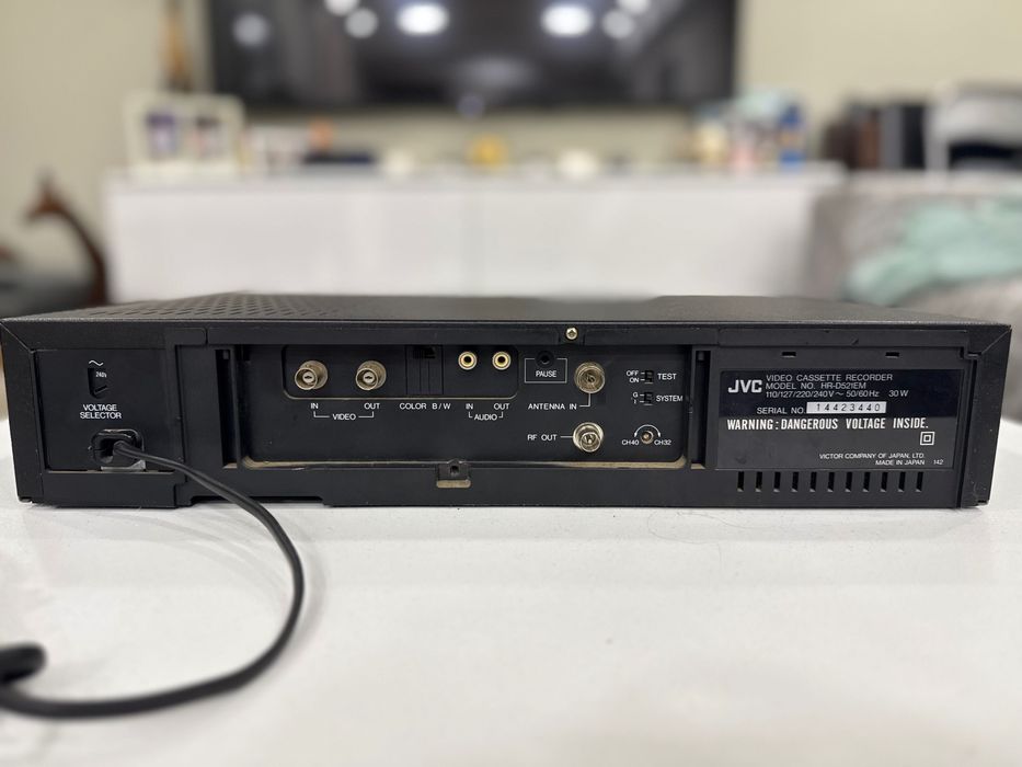 Видео плеър / рекордер JVC HR-D521EM