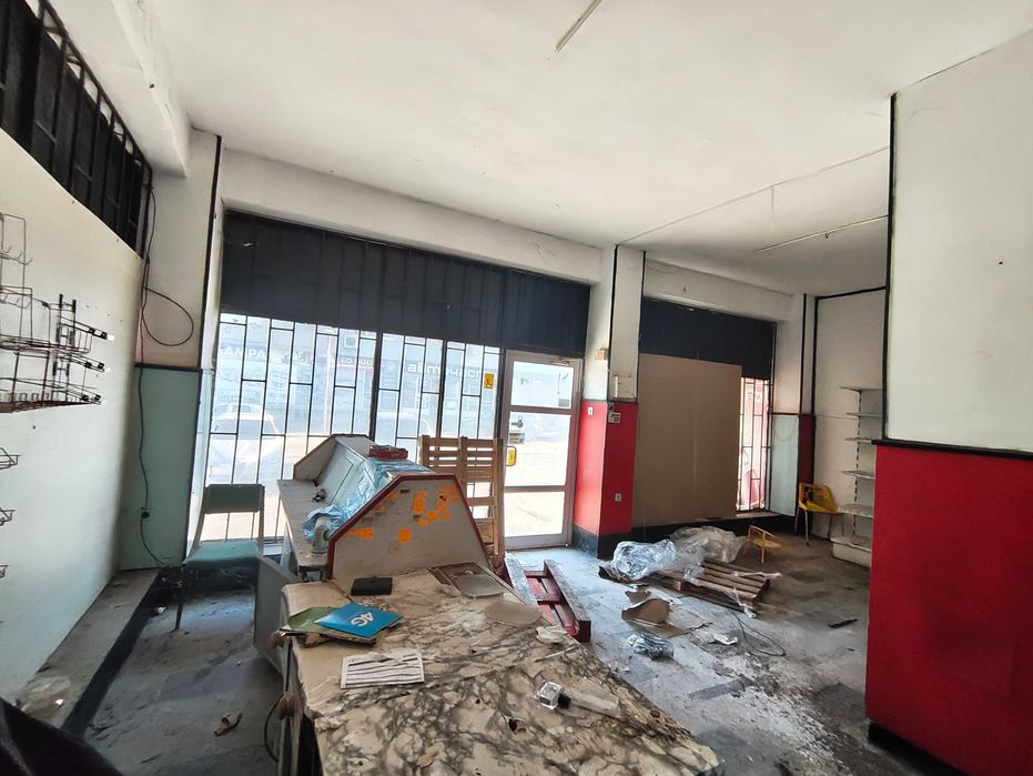 Продава се Магазин в Търговище, Център - 72 кв.м за 1559 €/кв.м - Снимка #3