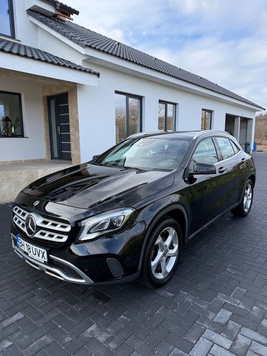 Mercedes-Benz GLA Mercedes GLA 220d