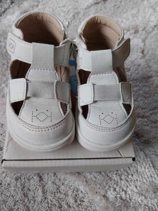 Детски обувки  (цената е за чифт)